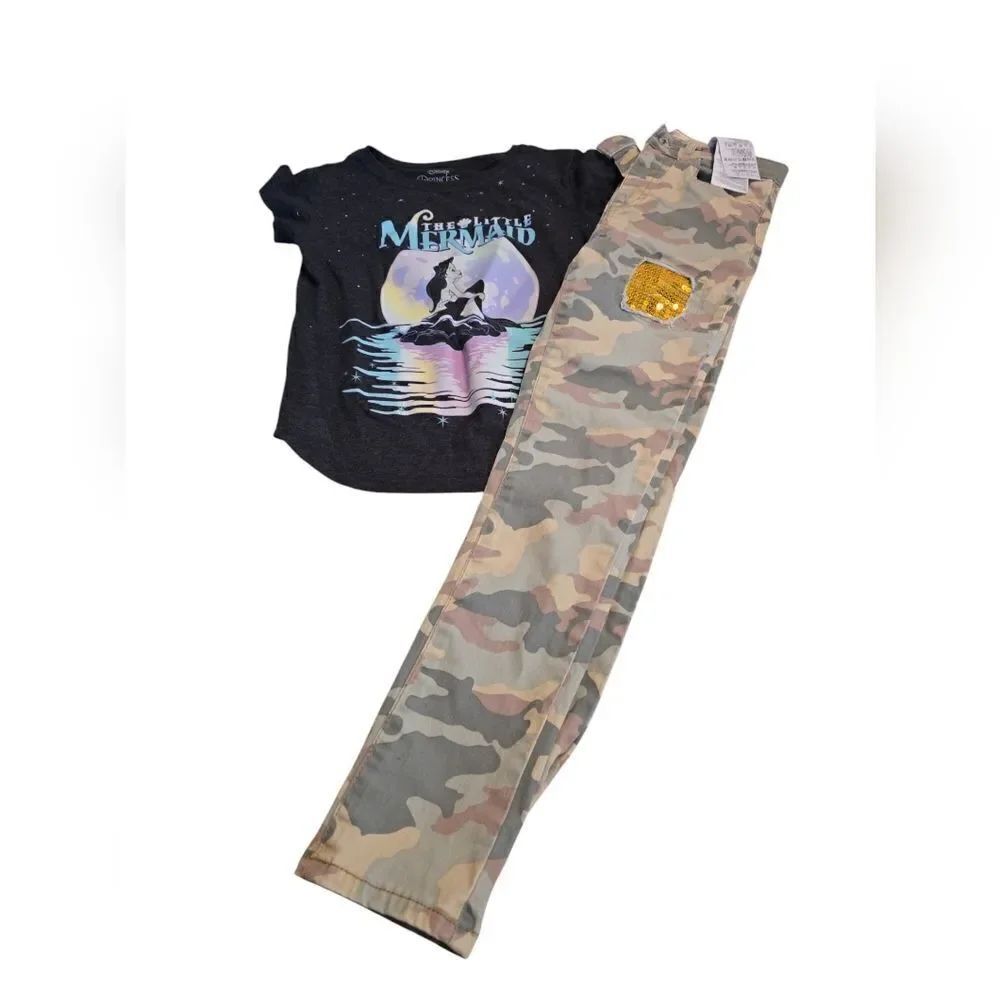 Outfit Levis and Disney Size 8